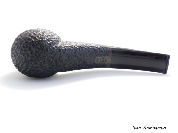 Pipa "Hawkbill" Disponibile n.0125  rusticata nera in legno di radica - immagine 10